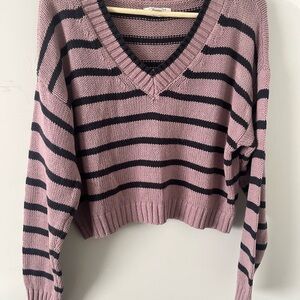 American Eagle Outfitters Pink and Black V-Neck Sweater
